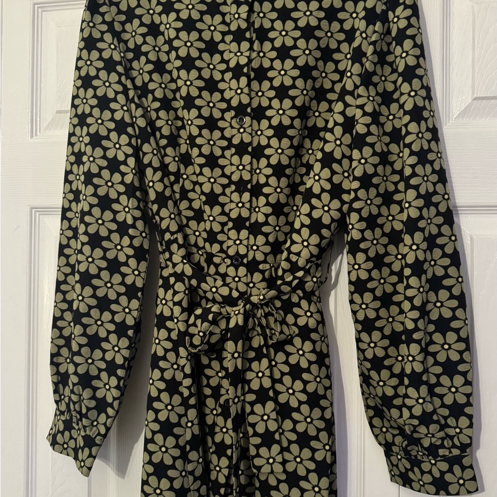 Floral Black and Green Button-Up Dress-NEVER WORN